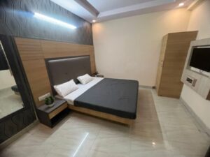 whatsapp image 2025 08 13 at 11.50.08 e0695ffc