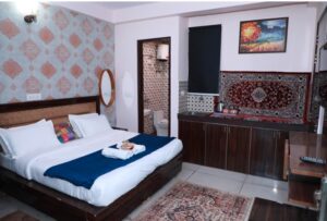 whatsapp image 2025 08 13 at 12.44.00 05ee959d